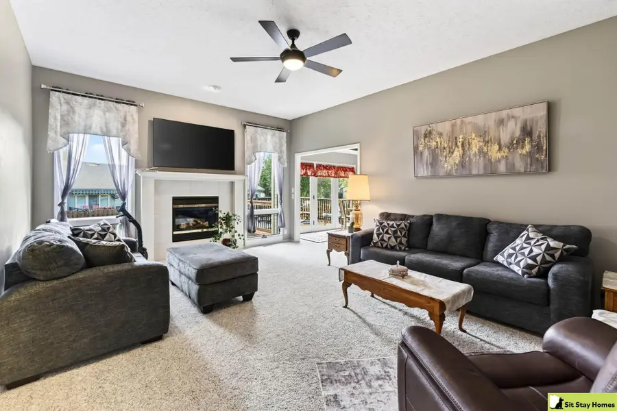 15607 Gertrude Street, Omaha, NE 68136 - #2
