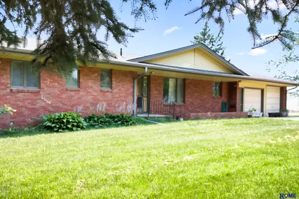 603 E Fillmore Avenue, Dewitt, NE 68341