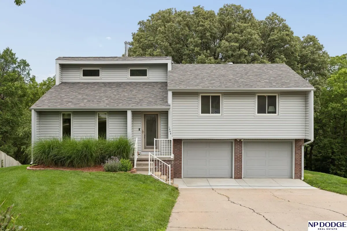 1909 N Ridge Drive, Plattsmouth, NE 68048 - #1