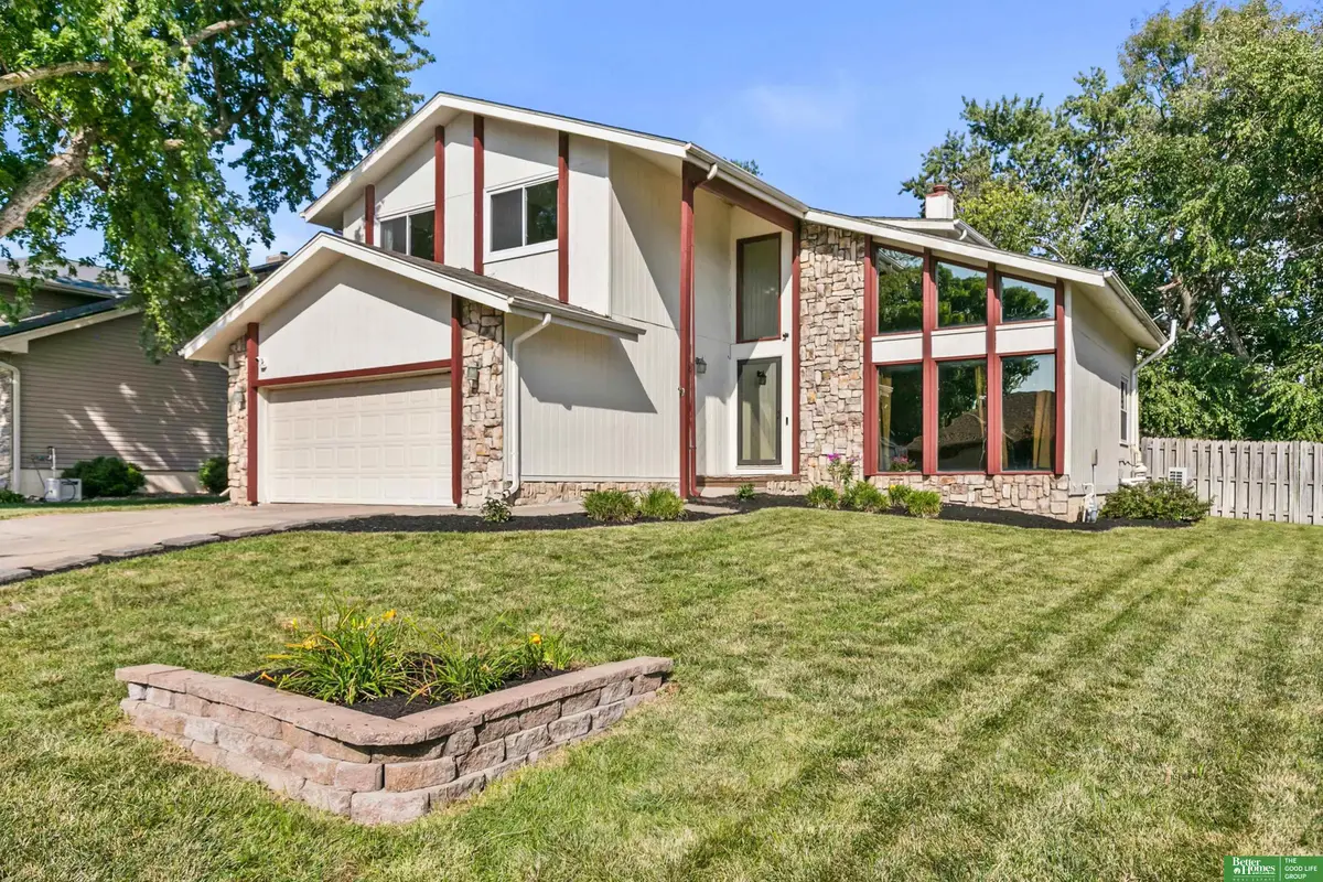 7013 S 140th Avenue, Omaha, NE 68138 - #1