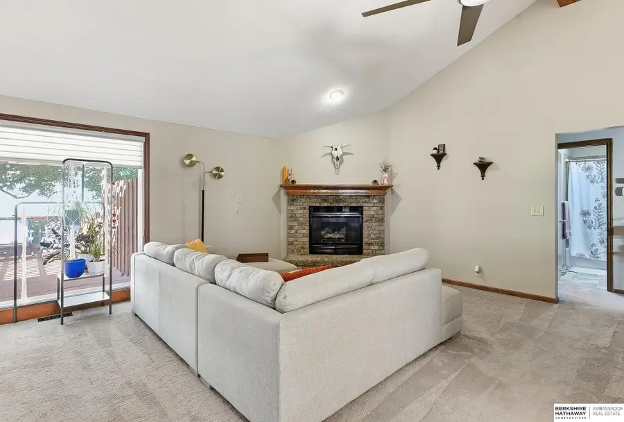 1006 Conestoga Road, Papillion, NE 68046 - #3