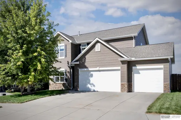 3302 N 210th Street, Elkhorn, NE 68022