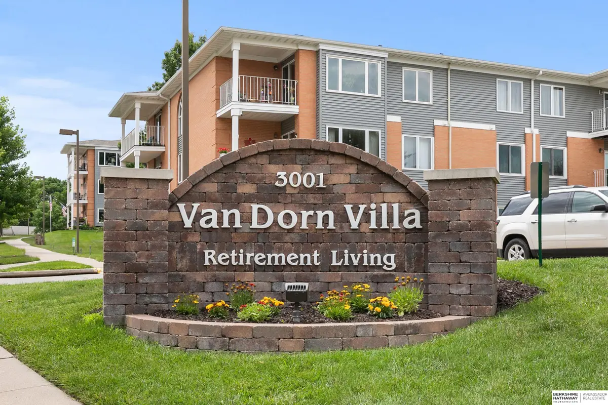 3001 S 51st Street Court #325, Lincoln, NE 68506 - #1