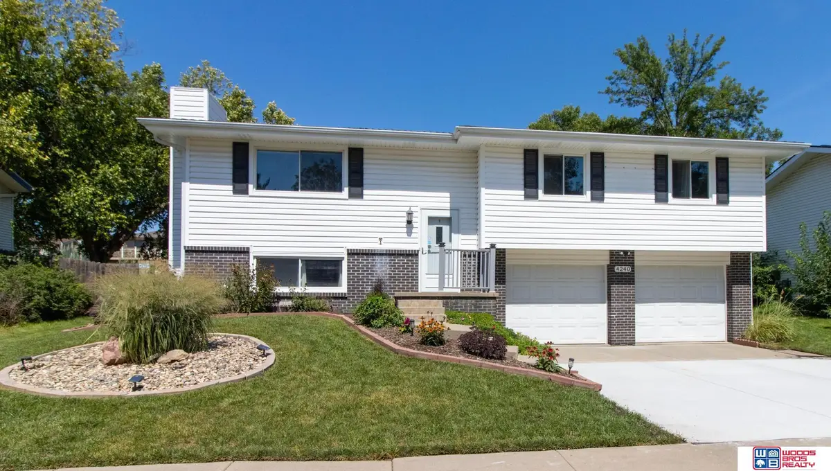 4240 Browning Street, Lincoln, NE 68516 - #1