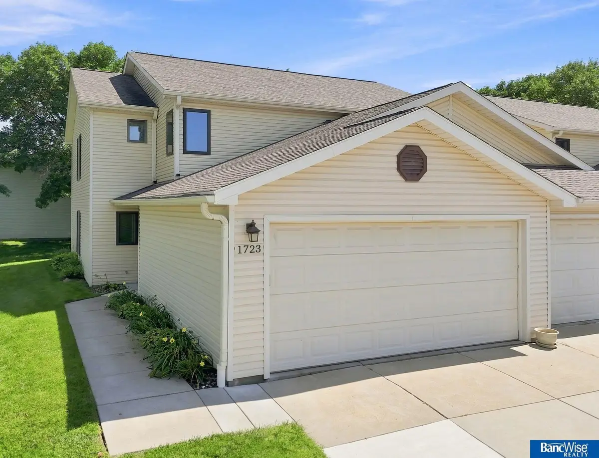 1723 Surfside Drive #1, Lincoln, NE 68528 - #1
