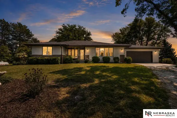 8701 Davey Road, Davey, NE 68517