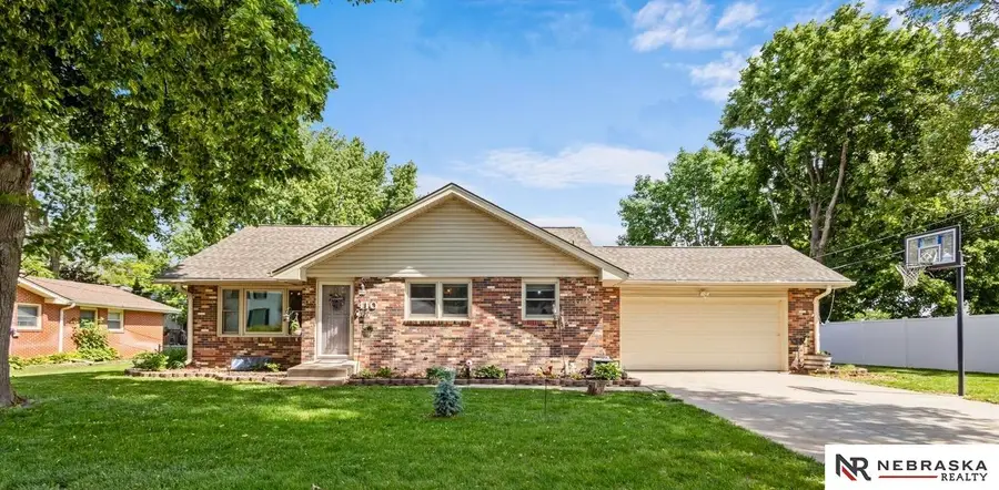 410 Florence Street, Beatrice, NE 68310 - #2
