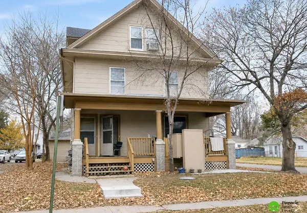 3201 Starr Street, Lincoln, NE 68503