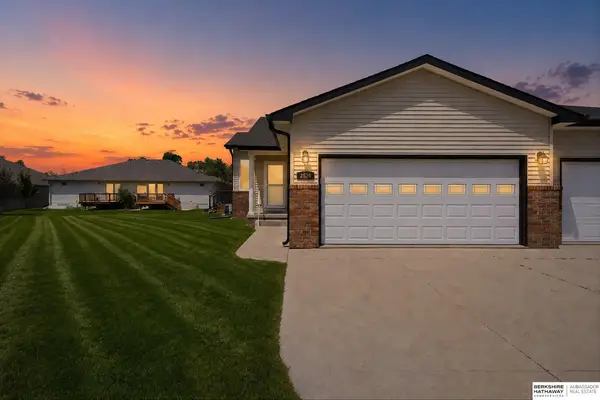 2520 Winston Circle, Fremont, NE 68025