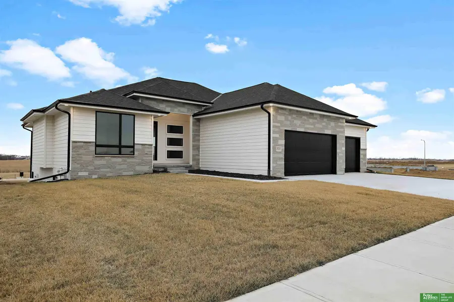 5912 N 213th Street, Elkhorn, NE 68022 - #3