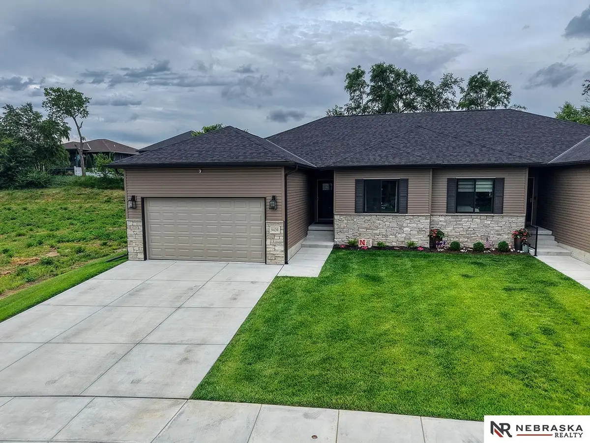 9439 Linwood Place, Lincoln, NE 68505 - #1