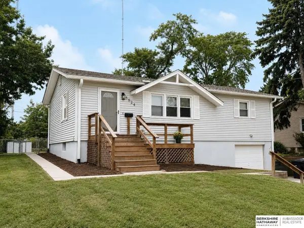 5524 N 69th Avenue, Omaha, NE 68104