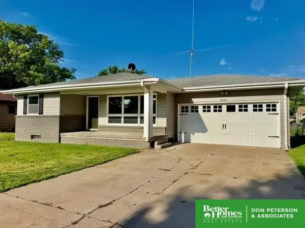 2019 Charles Street, Fremont, NE 68025