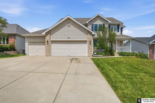 7910 Red Oak Road, Lincoln, NE 68516