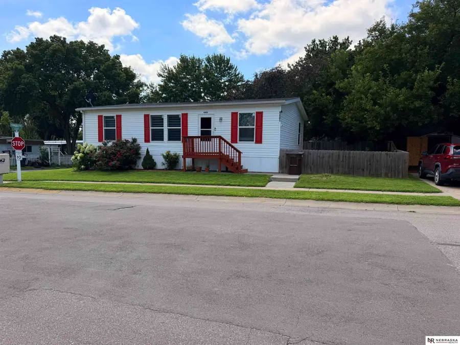 4401 N 19th Street, Lincoln, NE 68521 - #2