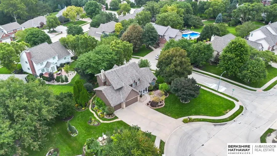119 S 167th Circle, Omaha, NE 68118 - #2