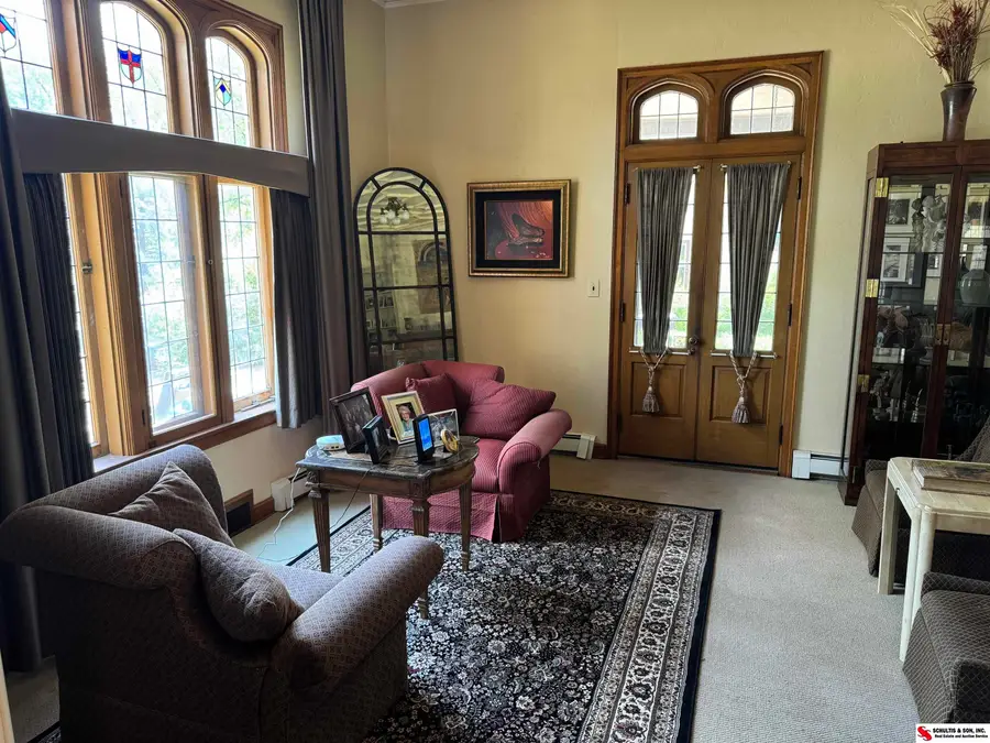 1021 E Street, Fairbury, NE 68352 - #3