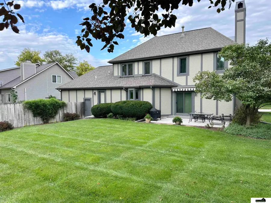 5937 Dobsons Court, Lincoln, NE 68516 - #2