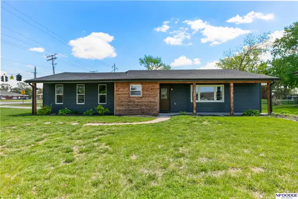 801 S East Street, Valley, NE 68064