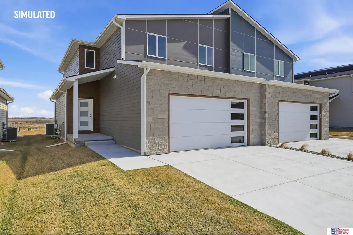 222 N 105th Street, Lincoln, NE 68527 - #1