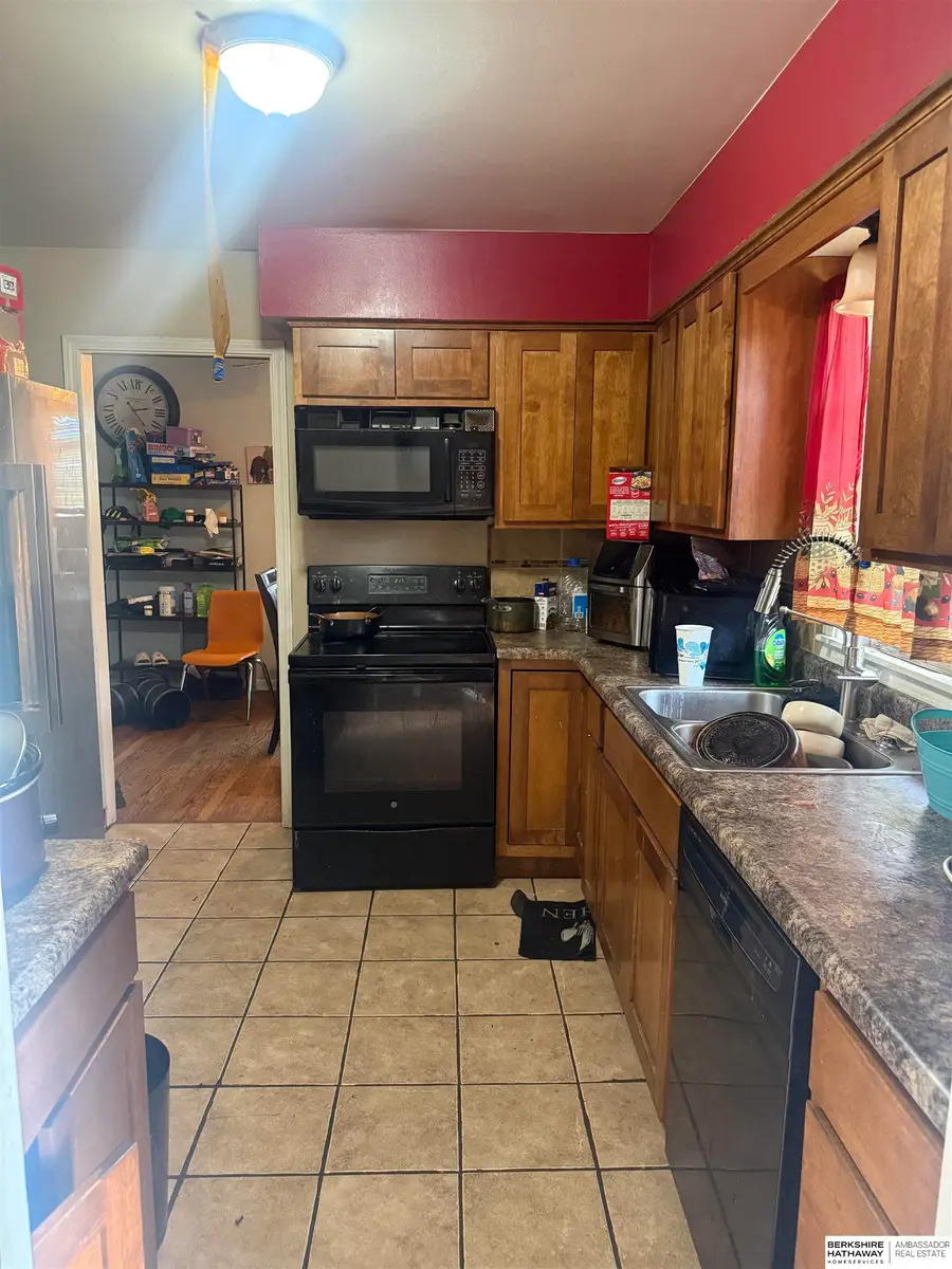 4922 Ruggles Street, Omaha, NE 68104 - #2