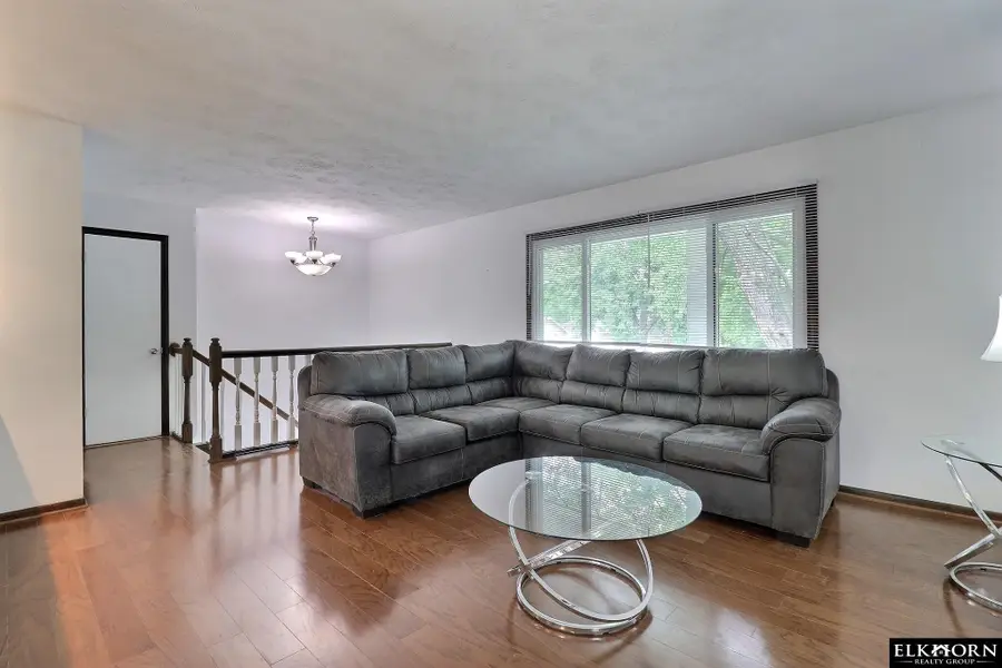 1605 N 106th Street, Omaha, NE 68144 - #2