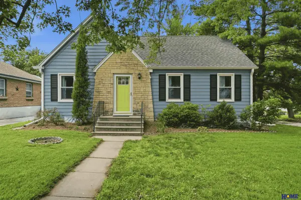 2501 S 34th Street, Lincoln, NE 68506