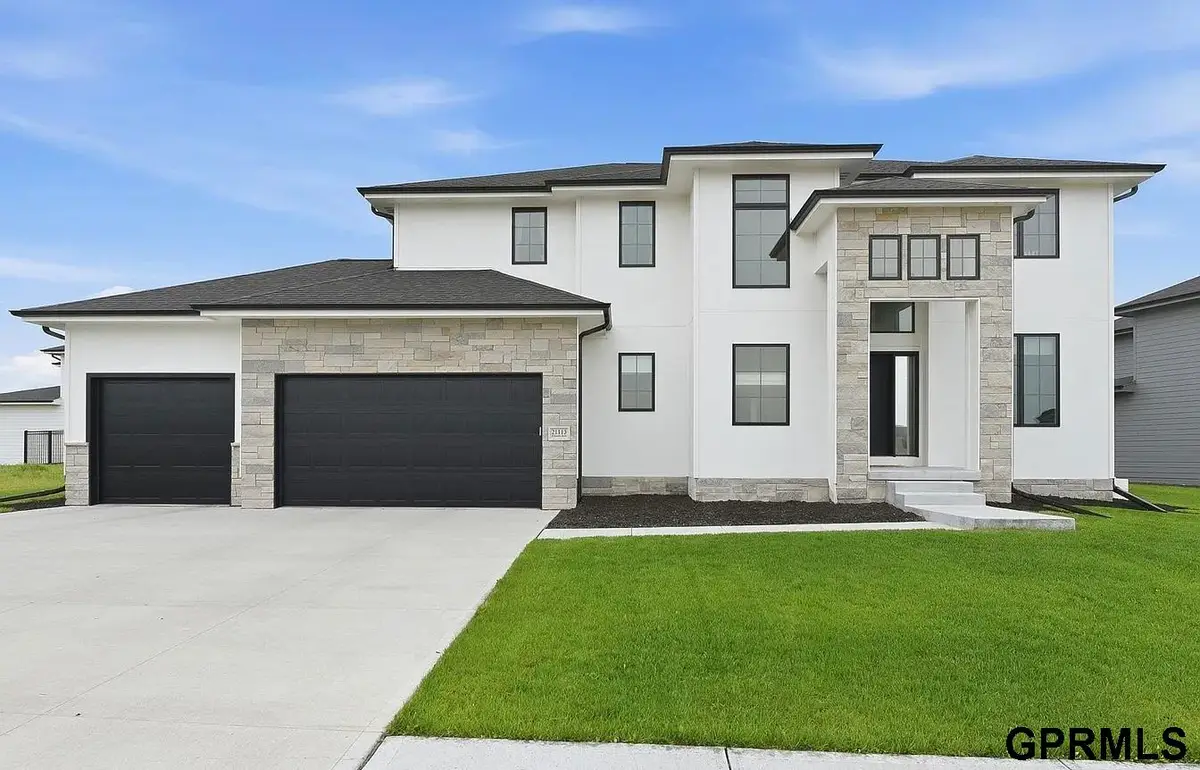 21113 Ellison Avenue, Elkhorn, NE 68022 - #1