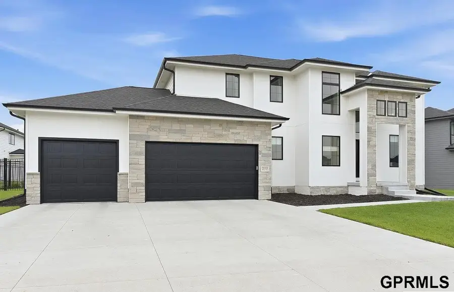 21113 Ellison Avenue, Elkhorn, NE 68022 - #3