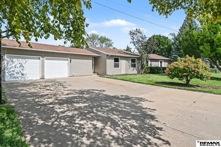 2506 Ponca Point, Plattsmouth, NE 68048 - #2