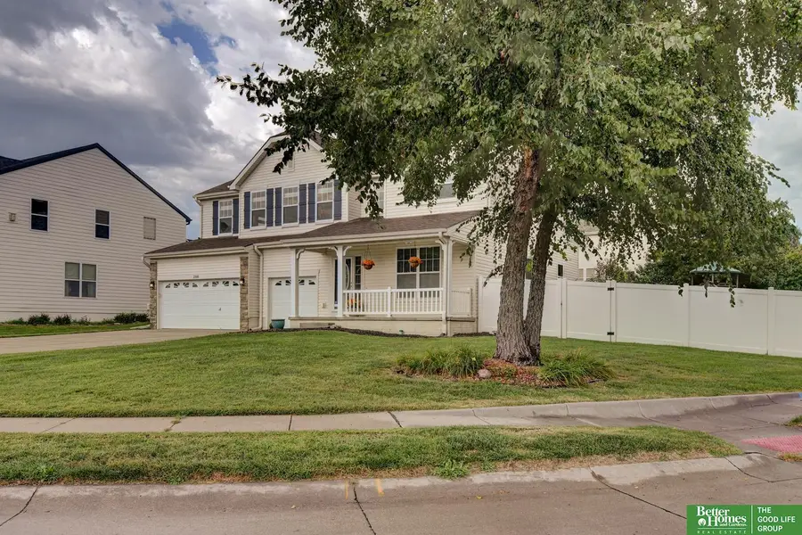 2310 Big Sky Drive, Papillion, NE 68046 - #2