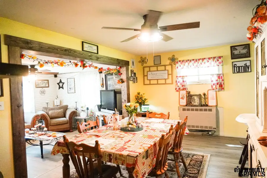 520 E 1st Street, Blue Springs, NE 68318 - #3
