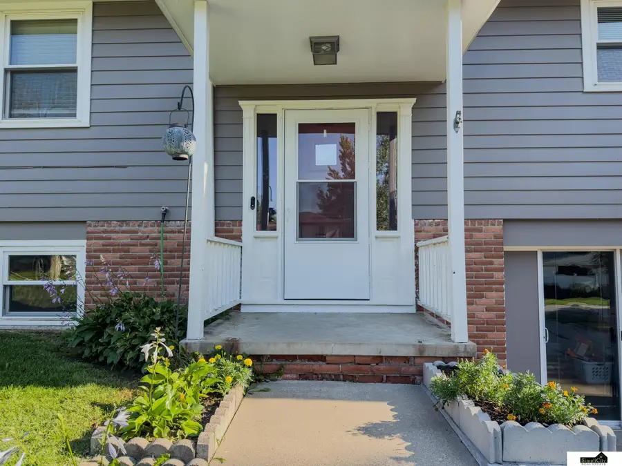 7205 Aylesworth Avenue, Lincoln, NE 68505 - #2