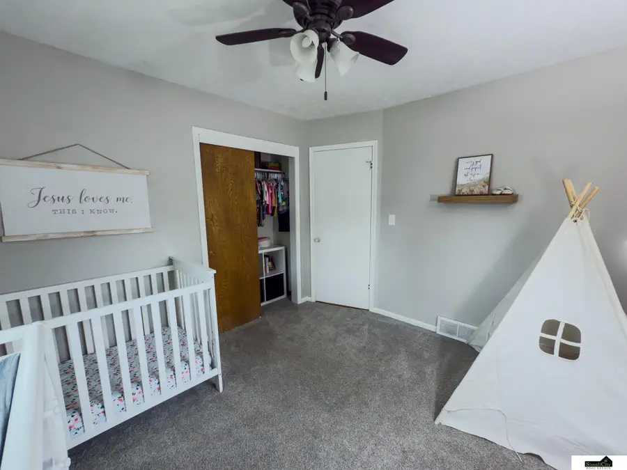 7205 Aylesworth Avenue, Lincoln, NE 68505 - #3