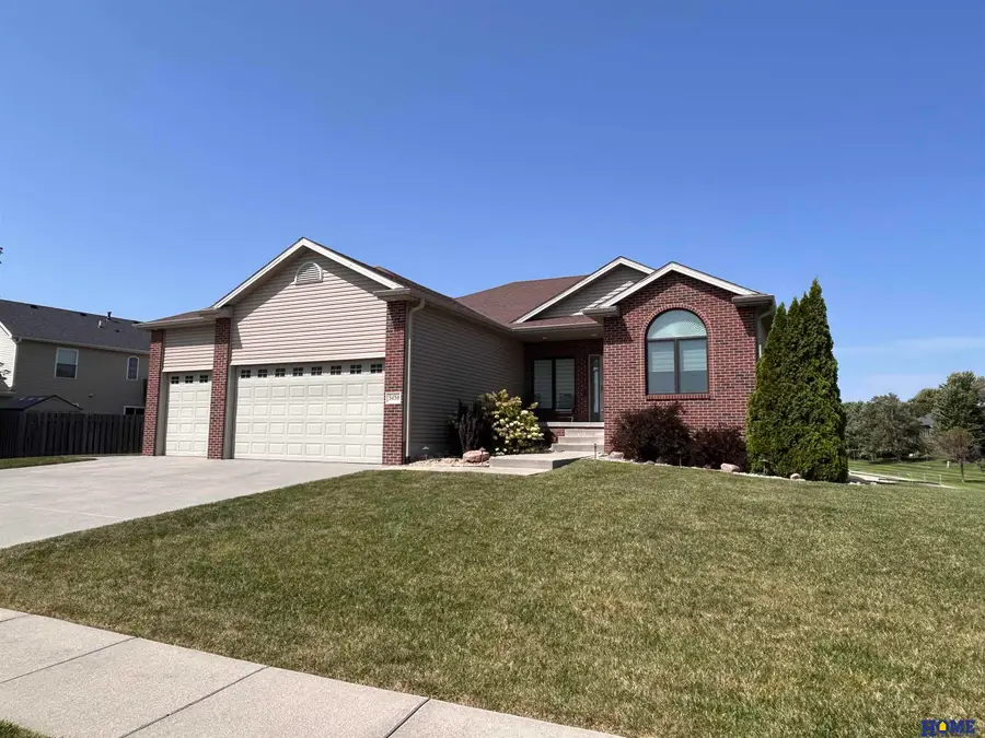 3430 Grainger Parkway, Lincoln, NE 68516 - #2