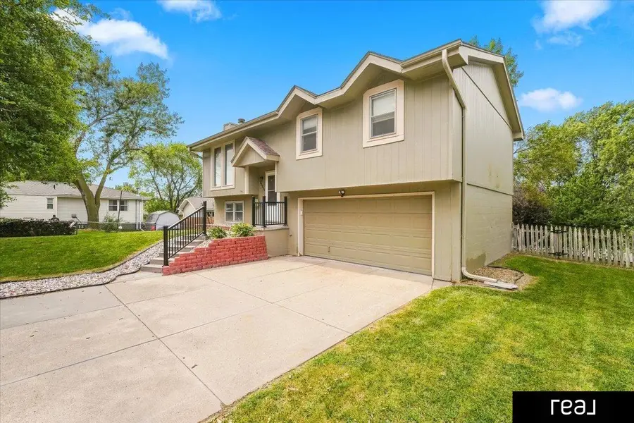 13925 Greenfield Road, Omaha, NE 68138 - #2
