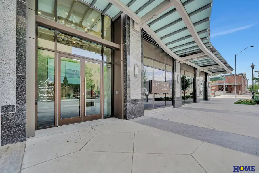 1125 Q Street #1202, Lincoln, NE 68508 - #2