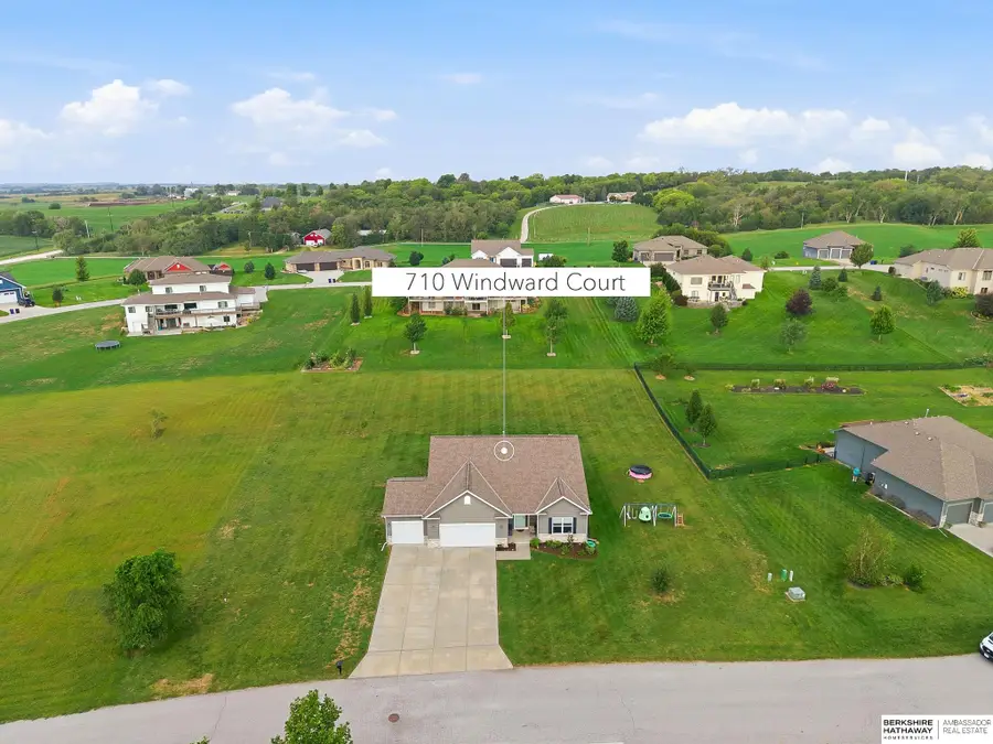 710 Windward Court, Plattsmouth, NE 68048 - #2