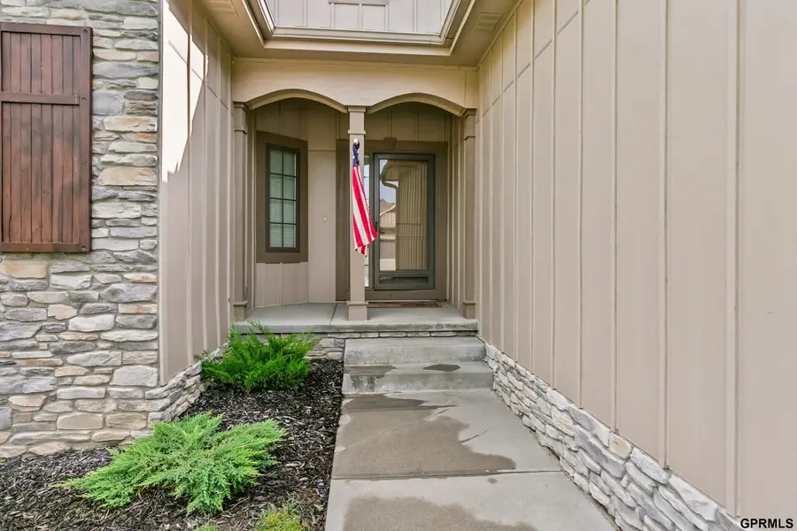 12205 S 73rd Avenue, Papillion, NE 68046 - #3