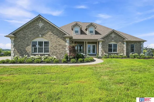 11855 N 79th Street, Lincoln, NE 68517