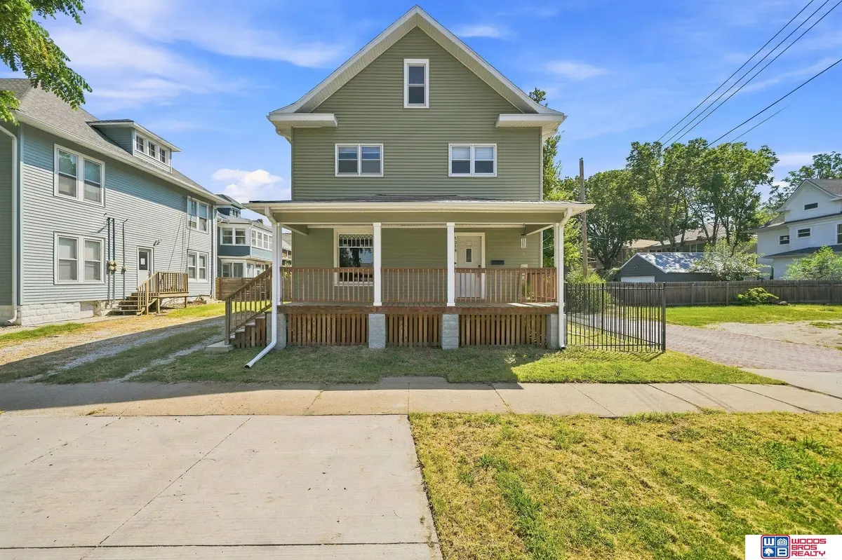 1216 S 17th Street, Lincoln, NE 68502 - #1