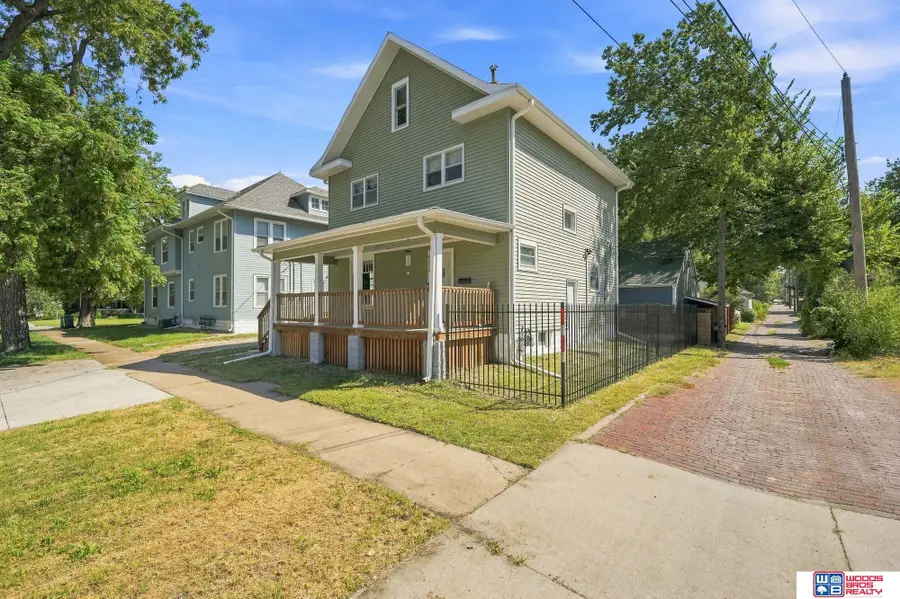 1216 S 17th Street, Lincoln, NE 68502 - #3