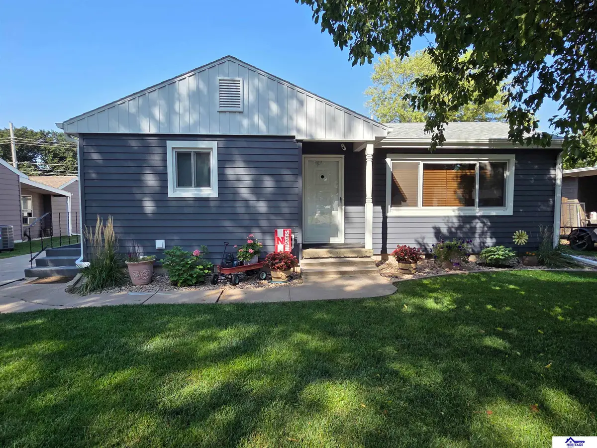 35 Edison Avenue, York, NE 68467 - #1