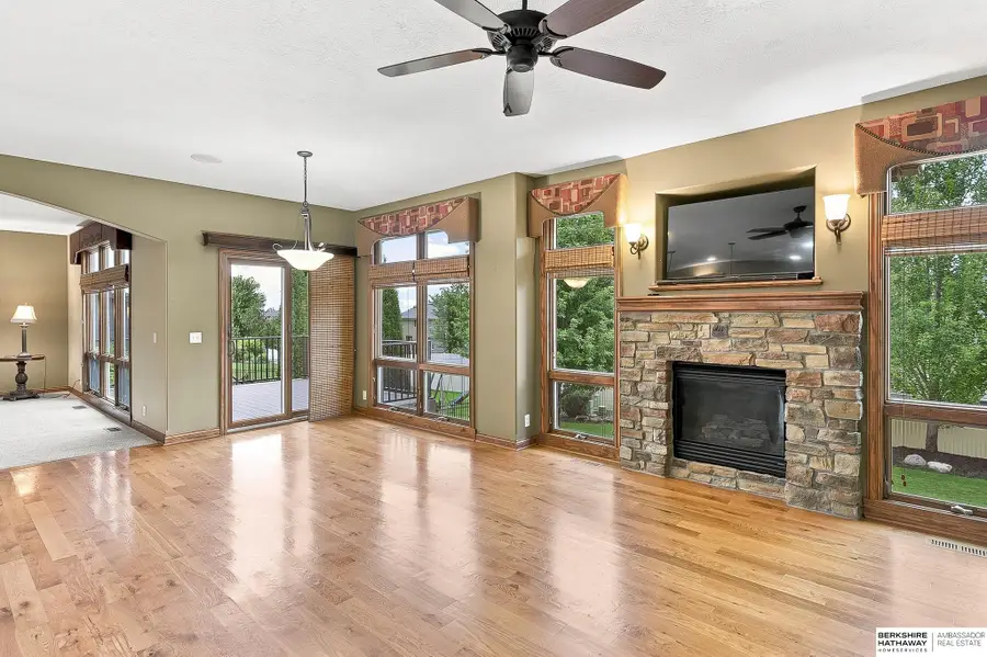 12619 S 81st Avenue, Papillion, NE 68046 - #2