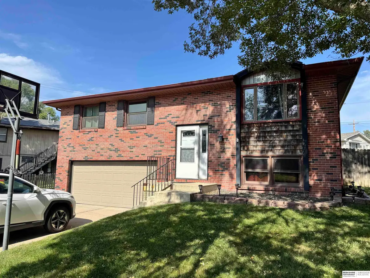 2130 Ammon Avenue, Lincoln, NE 68505 - #1
