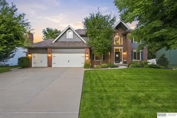 5903 S 170th Street, Omaha, NE 68135