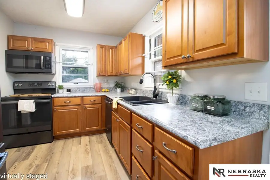 4700 Sumner Street, Lincoln, NE 68506 - #2