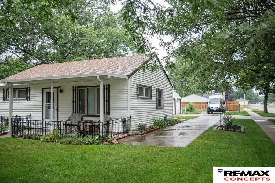 3901 Saint Paul Avenue, Lincoln, NE 68504 - #3
