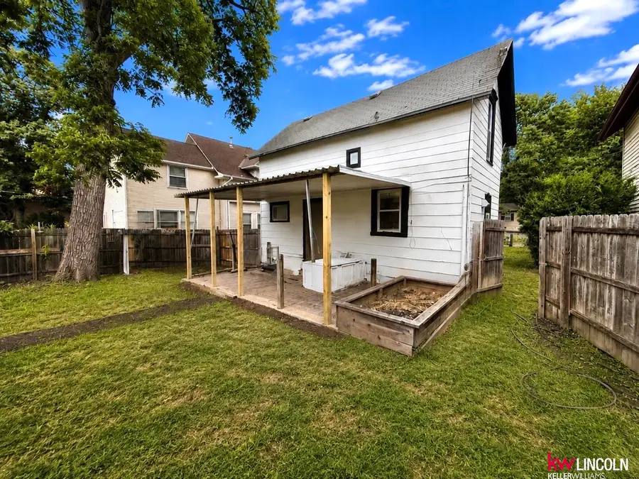 241 S 30th Street, Lincoln, NE 68510 - #2