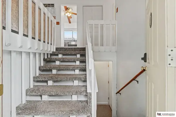 6135 NW 12th Street, Lincoln, NE 68521